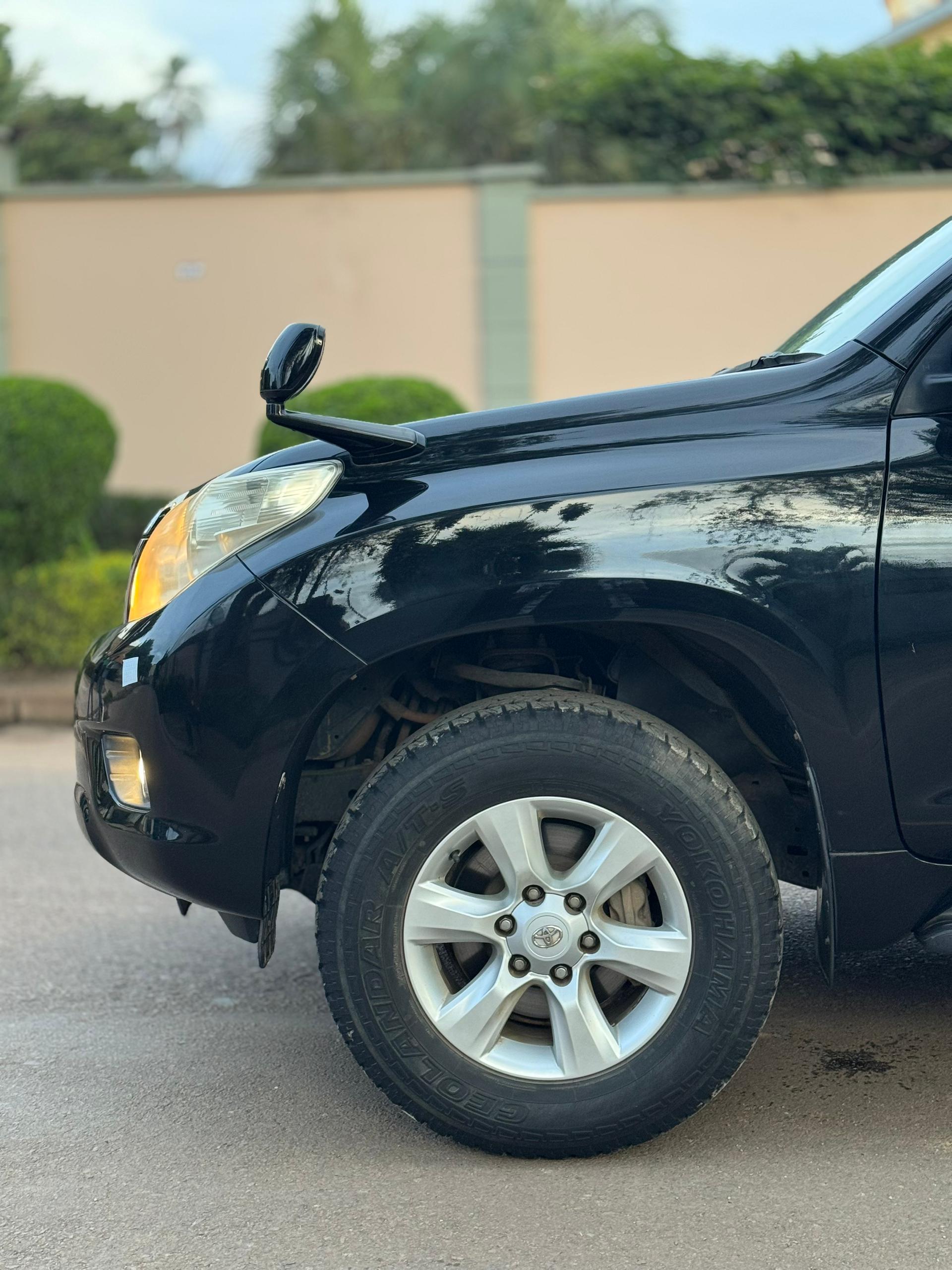 Toyota Land Cruiser Prado TX - 4x4 Noir - Image 2
